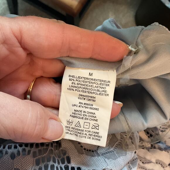 Speechless Blue/Silver Lace Overlay Party/Cocktail/Wedding Mini Dress M - Picture 6 of 8